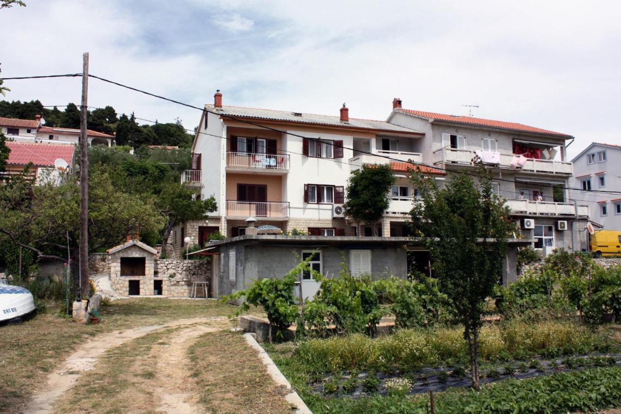 Apartments With A Parking Space Kampor, Rab - 4984 Kültér fotó